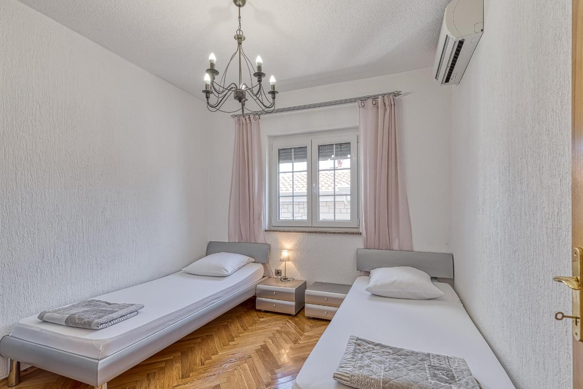Apartments Covic Antonci  Habitación foto
